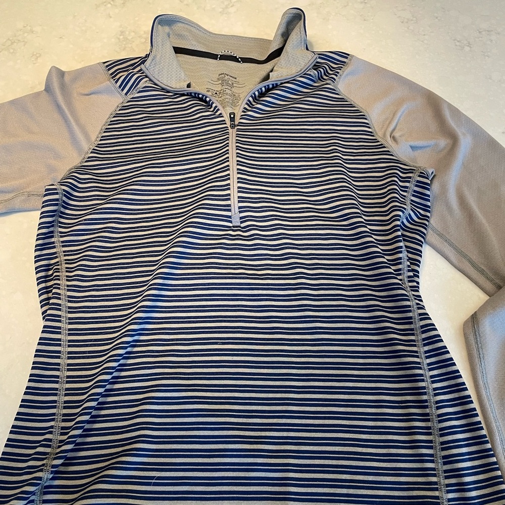 Patagonia capilene baselayer size M